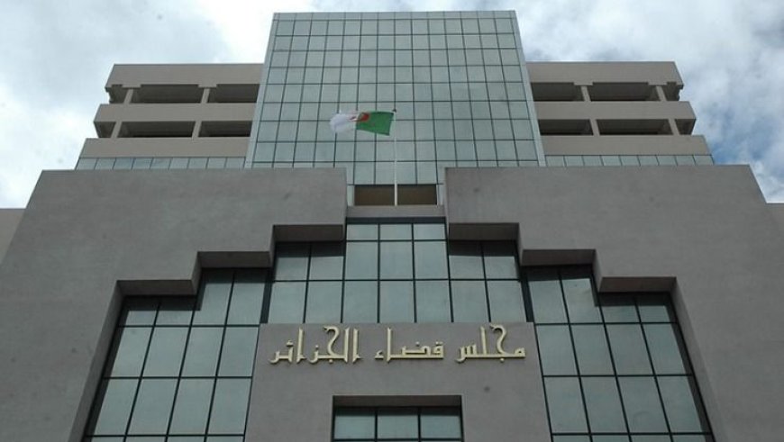 بتهم تتعلق بتبييض الأموال:  إيداع 5 متهمين الحبس المؤقت و3 تحت الرقابة القضائية