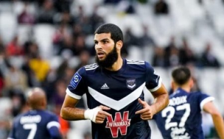 الافريقي التونسي يحصل على توقيع اللاعب الجزائري عبد الجليل مذيوب