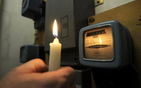 سكان كل من حي القنطرة وحجر الديس يبيتون في الظلام