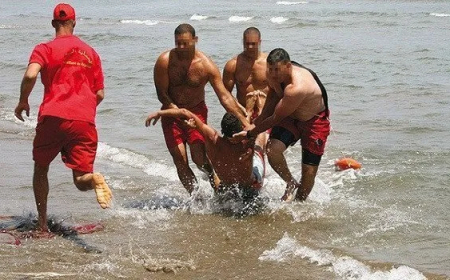 هلاك 5 أشخاص غرقا وإنقاذ 719 آخرين خلال يوم واحد