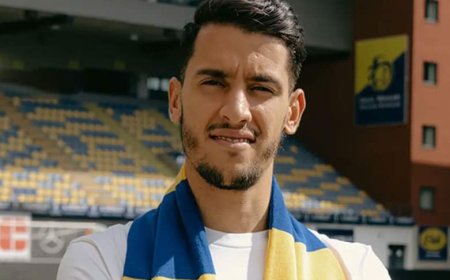 نادي سانت ترويد البلجيكي يقدم لاعبه الجزائري الجديد زين الدين بلعيد