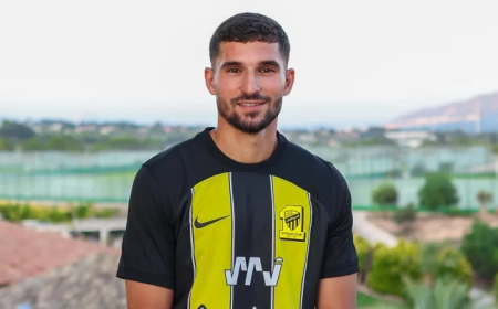 رسميا.. اتحاد جدة يضم حسام عوار