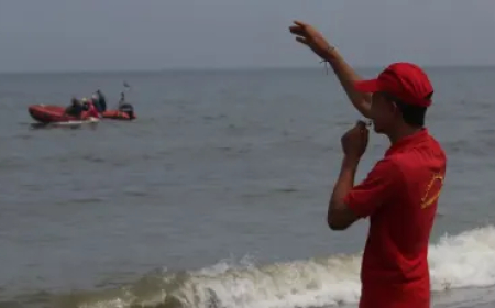 الحماية المدنية تمنع السباحة و المصطافين يتمردون بسكبكدة