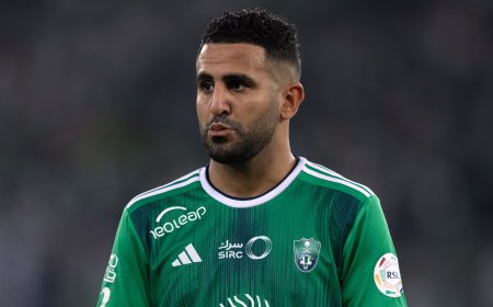 قائد الخضر رياض محرز رابع اعلى اللاعبين أجرا في دوري "روشن" السعودي