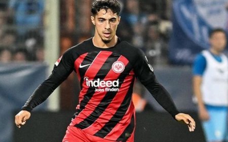 فارس شايبي يتألق في وديات فرانكفورت ويوجه رسالة واضحة الى بيتكوفيتش