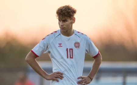 شياخة: منتخب الجزائر قوي ويمتلك لاعبين ممتازين