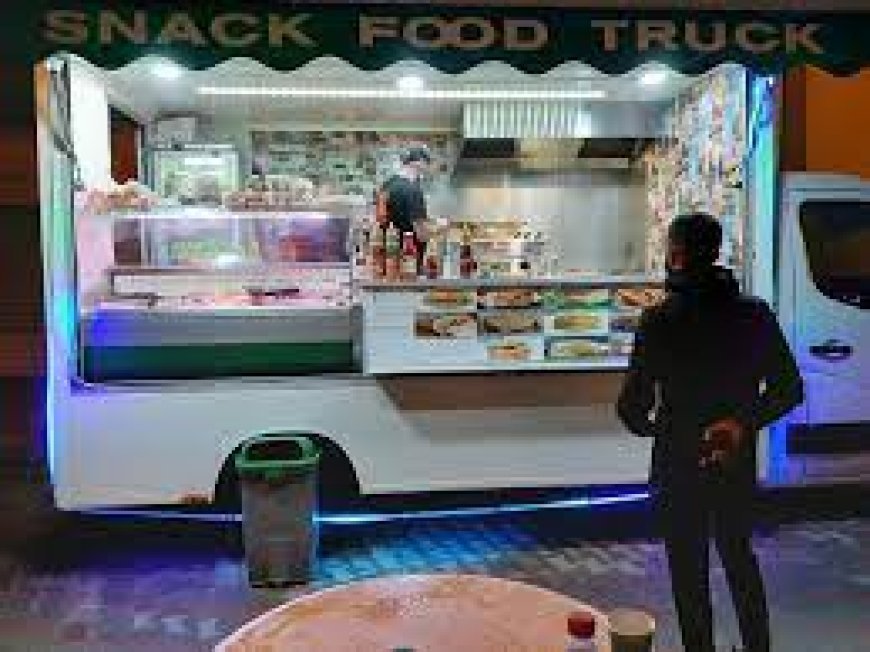 عنابة: حملة لإزالة شاحنات الإطعام المتنقلة غير المرخصة والأكشاك  بالكورنيش  