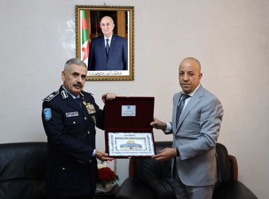 مدير الشرطة الفلسطينية في الجزائر