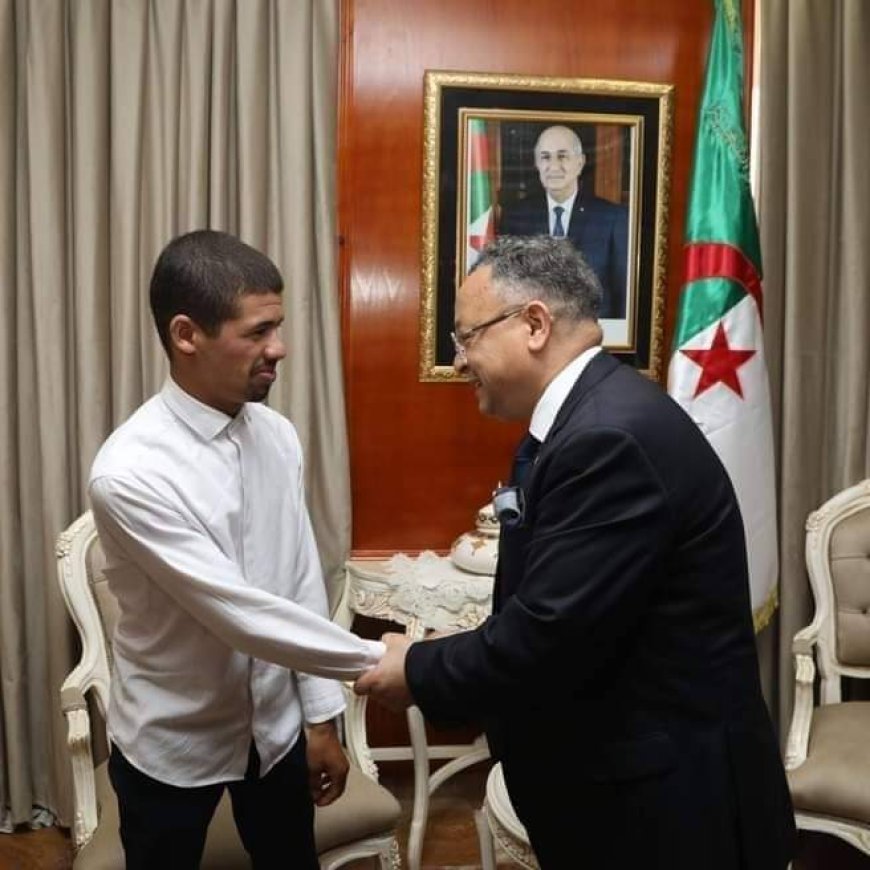 "بداري " يستقبل التلميذ بوحفص فضلاوي