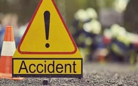 8 جرحى في حادث تصادم تسلسلي بين ثلاث سيارات في البويرة