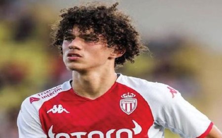 غضب واستياء من مغناس اكليوش وعائلته على "الفاف"