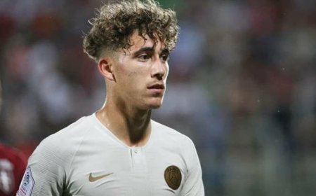 عادل عوشيش جديد الخضر في معسكر شهر سبتمبر المقبل بنسبة كبيرة