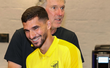 مدرب الاتحاد السعودي لورلان بلان يثني على حسام عوار