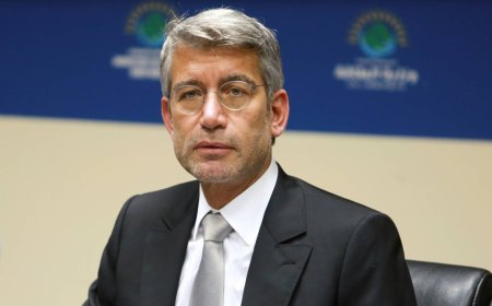 الجزائر "الأخ الأكبر " 