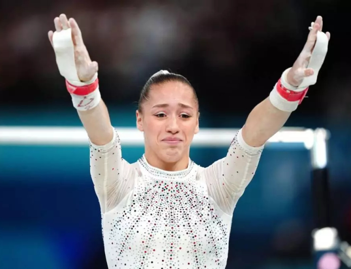 بطولة إفريقيا للجمباز 2026: كيليا نمور تتوج بميداليتين ذهبيتين في عارضة التوازن والحركات الأرضية