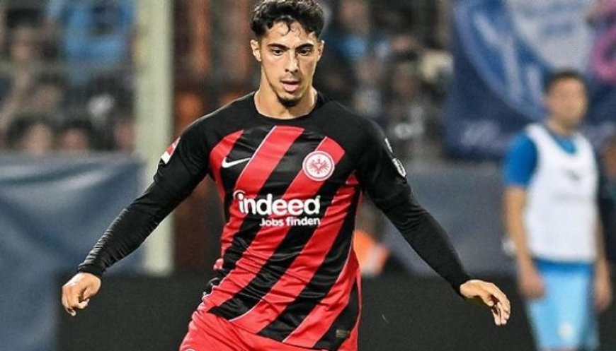 شايبي يواصل التوهج في وديات ناديه فرانكفورت الألماني