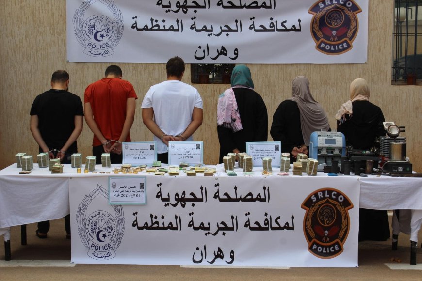 مطار وهران:  إحباط تهريب أموال بالعملة الصعبة و 4 كلغ من الذهب الى تركيا