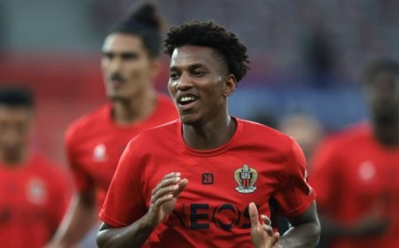 مدرب نيس الفرنسي يتحسر على غياب هشام بوداوي