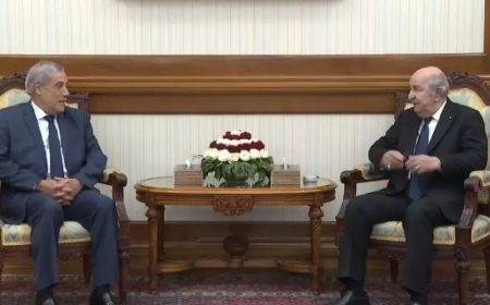 رئيس الجمهورية يأمر الوزير الأول بتأجيل استقالته