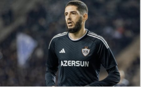 كاراباخ الاذربيجاني يعرض التمديد على لاعبه الجزائري ياسين بنزية
