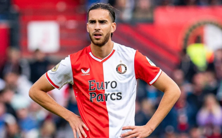 زروقي ثاني اسوء لاعب في مباراة فينورد وليفركوزن في رابطة ابطال أوروبا