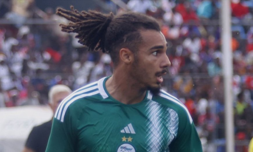 لاعب الخضر الجديد محمد فارسي يكشف سر اندماجه السريع مع المنتخب الوطني الجزائري