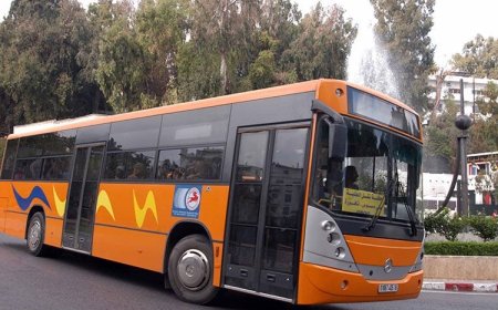 طالبات كلية الطب يتعرضون لاعتداء بحافلةالنقل الجامعي بالبوني