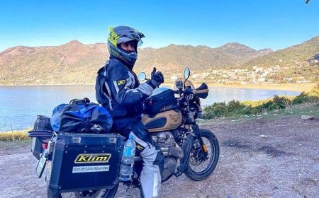 الرحالة القطري خالد الجابر يجوب الموقع الأثرية بسوق أهراس