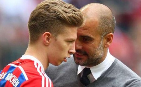 ميشال فايزر يثني على مدربه السابق الاسباني بيب غوارديولا