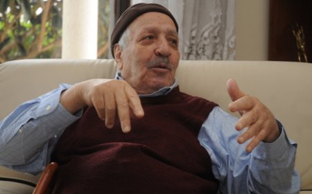 المجاهد العقيد الطاهر زبيري في ذمة الله