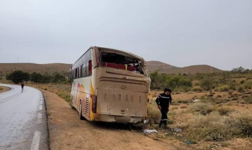 اعتداء على حافلة وفاق القل بعد مباراة أمام شباب تمالوس يخلّف إصابات في صفوف اللاعبين  