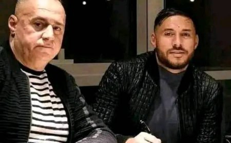 والد بلايلي يرد على الشائعات التي تلاحقه ابنه