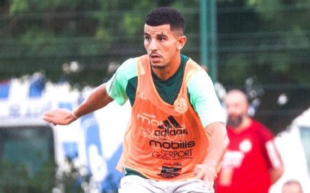 عطال يصف نتائج الخضر الأخيرة بالرائعة ويؤكد تأقلمه الجيد مع السد