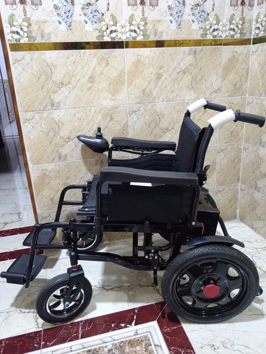 قافلة  تضامنية  لفائدة  ذوي الهمم  بمختلف بلديات عنابة 