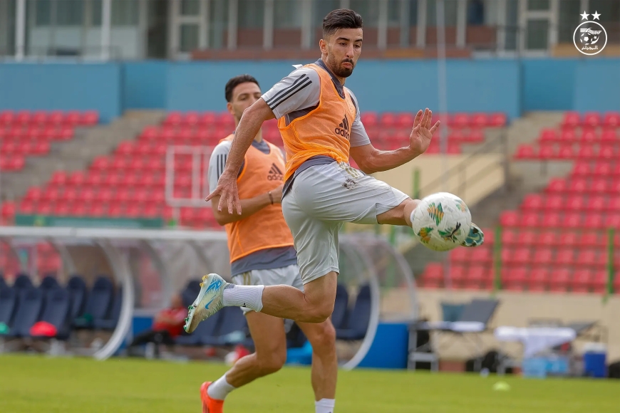 الخضر يعودن اليوم الى ارض الوطن و"الفاف" تجري تعديلات طفيفة على برنامج التحضير لمباراة ليبيريا