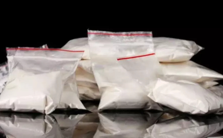 قسنطينة:  حجز كمية معتبرة من الكوكايين و أزيد من 2100 كبسولة من المهلوسات