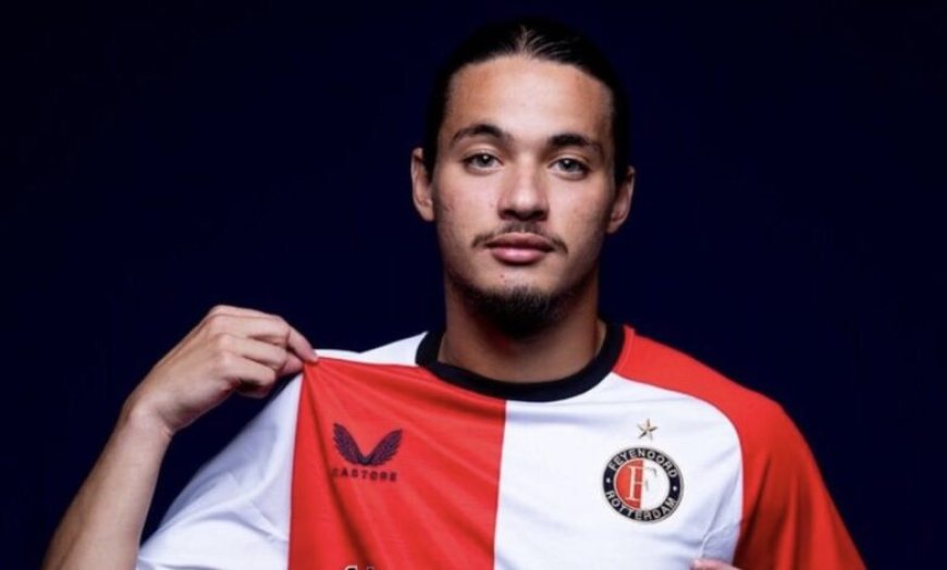 الكشف عن سر اعجاب مدرب ليفربول الحالي ارني سلوت بأنيس حاج موسى