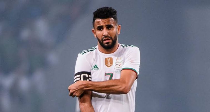 الاتحاد الاسيوي لكرة القدم يكرم قائد الخضر رياض محرز بجائزة جديدة