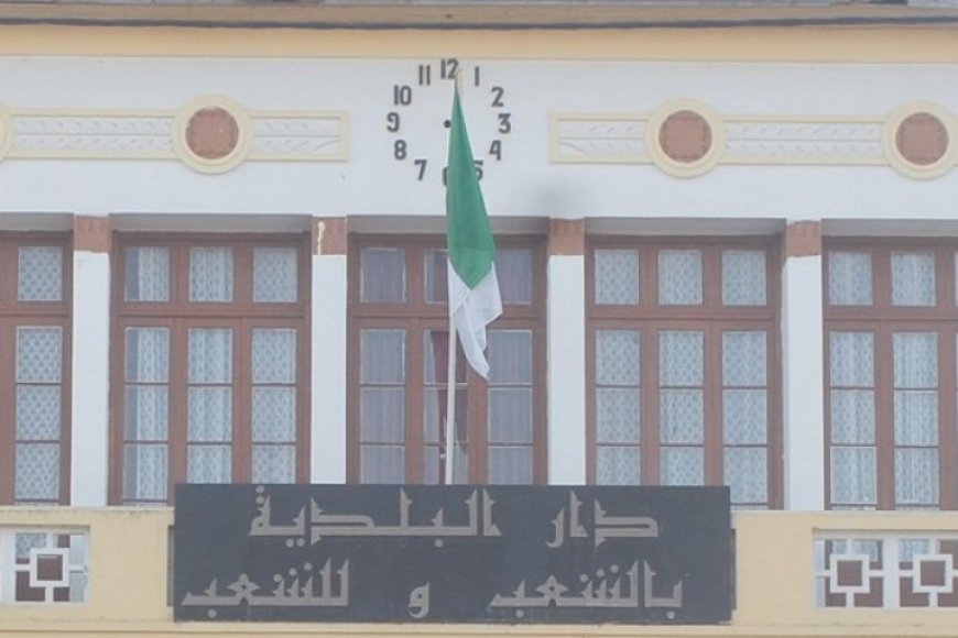 إيــــــــــــــــــداع رئـــــــــــيس بــــــلـدية خنشـــــــلة الحــبس المـــؤقت