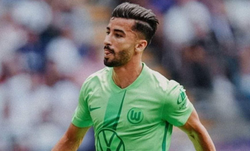 فولسبورغ يعاقب عمورة ومدرب الفريق يملي شروطا على لاعب الخضر