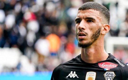 لاعب من أصول جزائرية مرشح للانتقال الى "الليغا" الاسبانية في ميركاتو الشتاء الحالي
