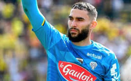 معاناة الحارس الجزائري انتونى ماندريا مع نادي كان الفرنسي متواصلة