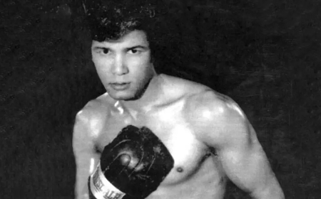 وفاة أسطورة الملاكمة الجزائرية عبد القادر ولد مخلوفي