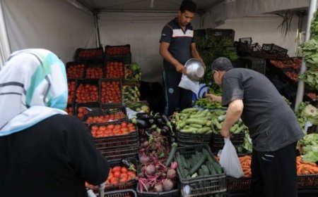 رئيس الجمهورية يؤكد ضرورة التحلي باليقظة إزاء محاولات المساس بالوفرة في الأسواق خلال شهر رمضان