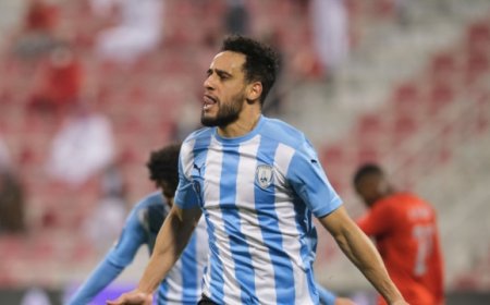 الوكرة القطري يعمل على استعادة خدمات لاعبه الجزائري محمد بن يطو