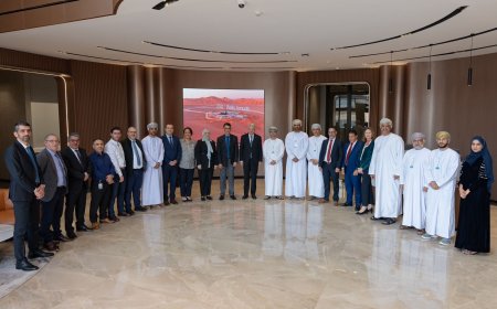 توقيع اتفاقيتين للتعاون بين سوناطراك وأبراج العُمانية