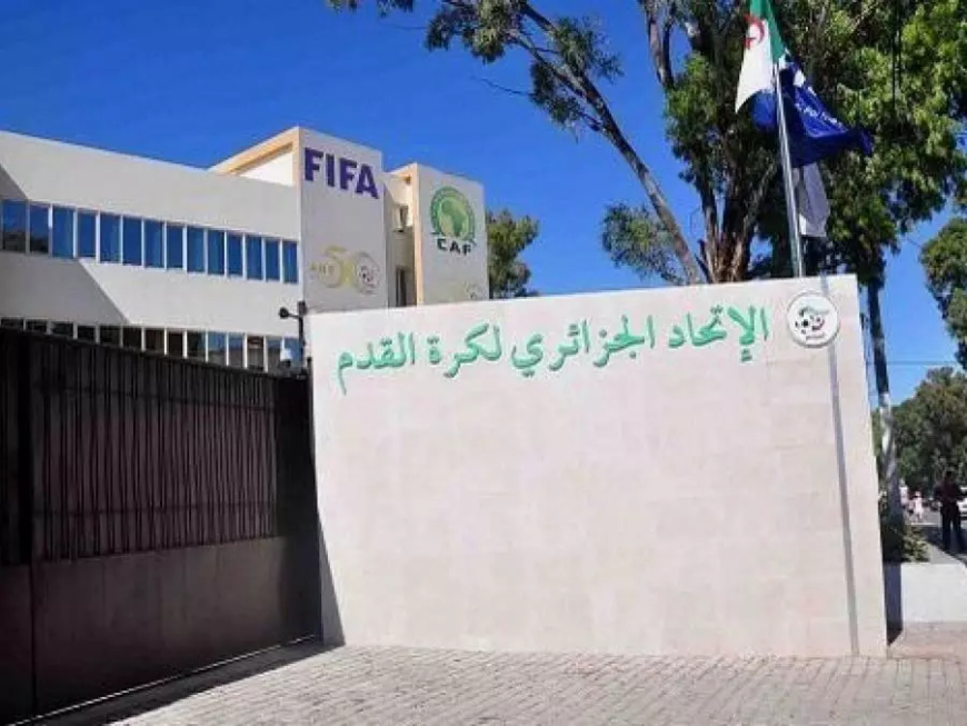 "الفاف" تتلقى التعازي من رئيس "الفيفا" في رحيل الأسطورة جمال مناد