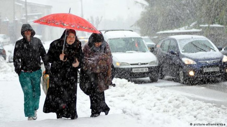 أمطار وثلوج خير تغطي عموم مرتفعات باتنة في أجواء شتوية خرافية
