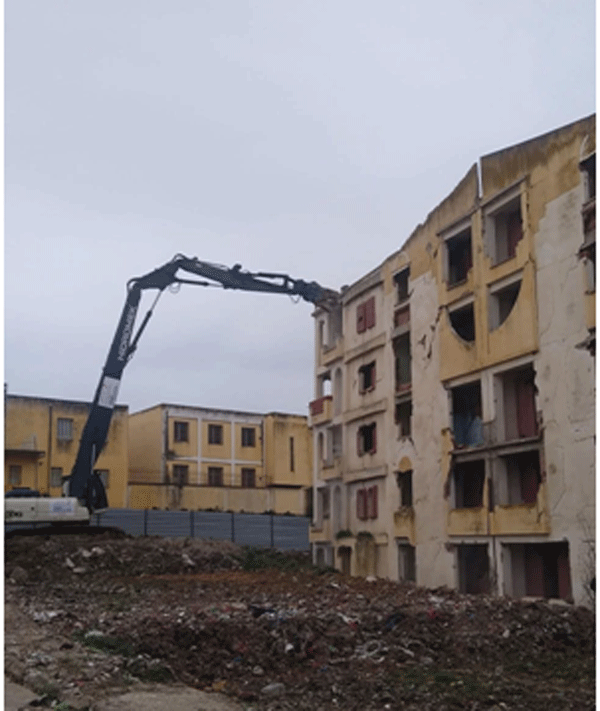 الإنطلاق في تهديم سكنات تابريحت بالميلية بجيجل  ا