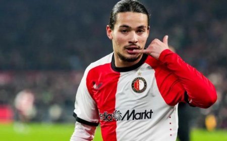 نجم اسود الأطلس السابق كريم الاحمدي يقدم هذه النصيحة لحاج موسى